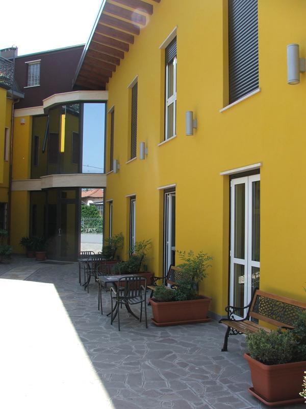 Hotel Ponte Autostrada Seriate Bagian luar foto